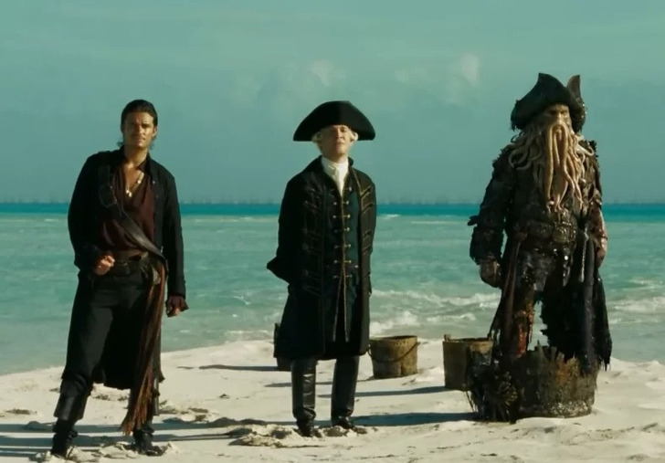 Пираты Карибского моря: Потеря логики