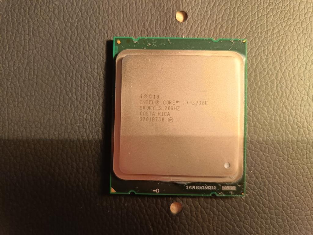 Процессор: Intel Core i7-3930K