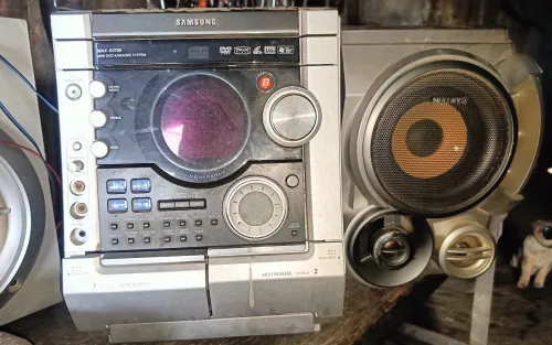 Samsung: Дисковый и кассетный бумбокс