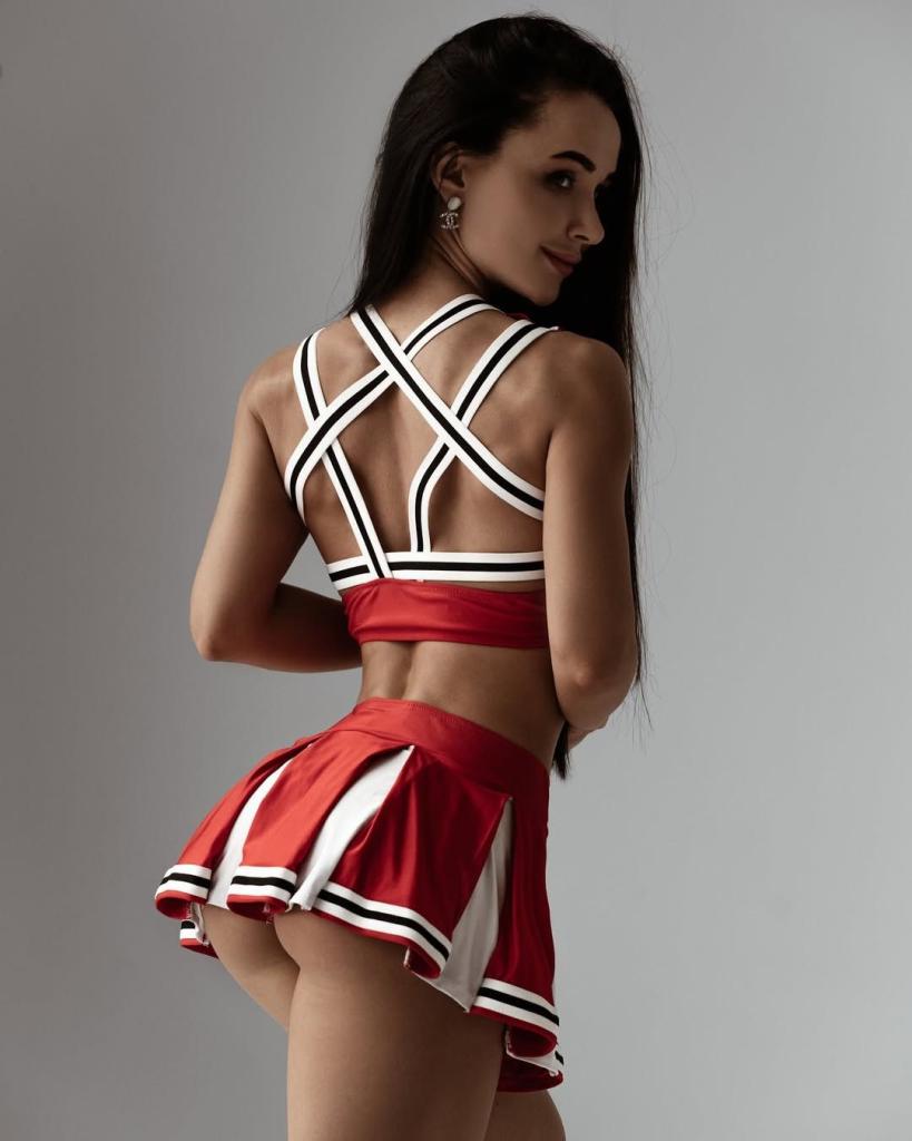 Сексуальная чирлидерша