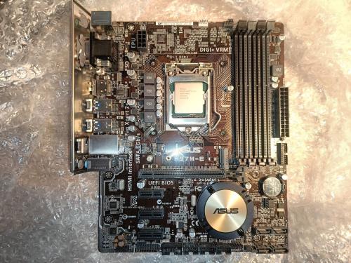 Материнская плата: ASUS H97M-E Материнская плата: ASUS H97M-E