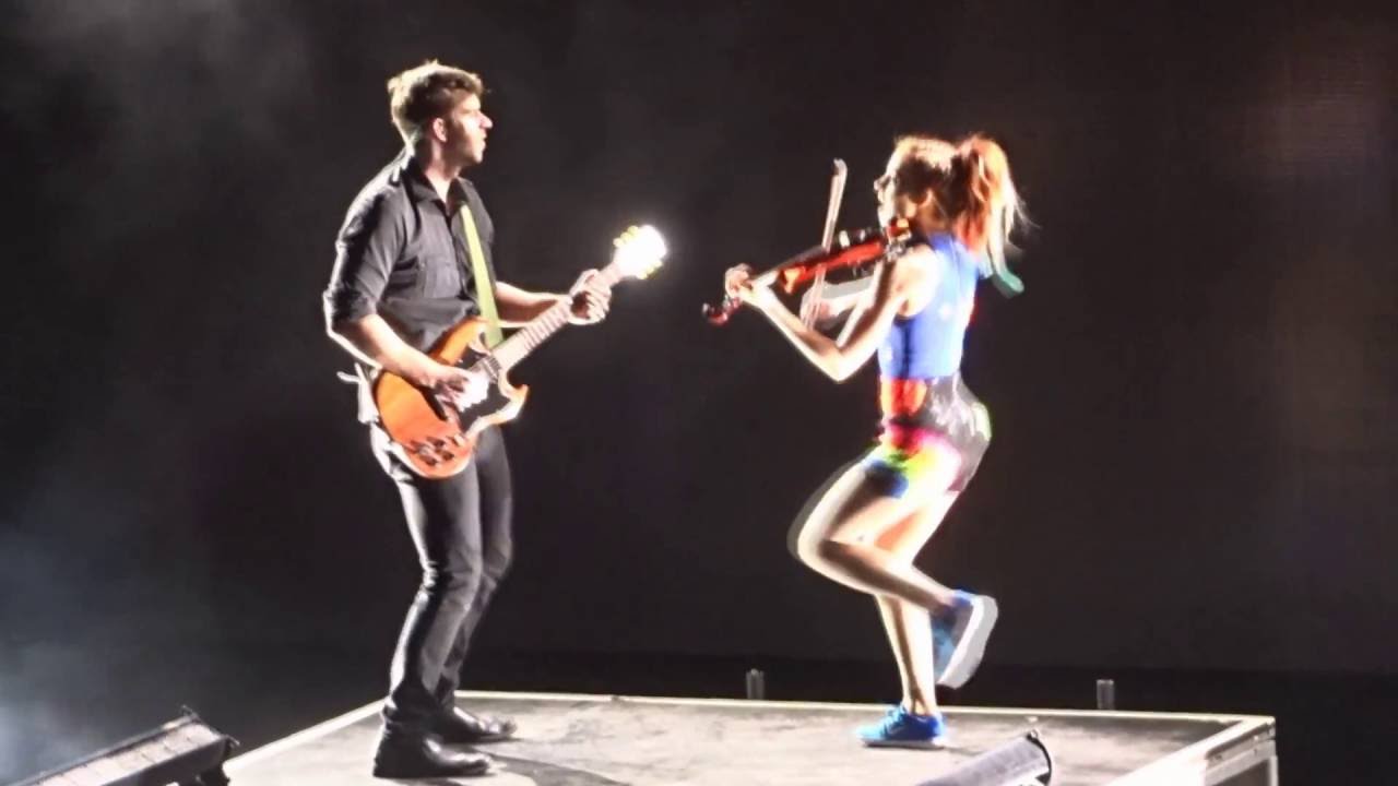 Lindsey Stirling - Roundtable Rival/Don't Let This Feeling Fade - 10/05/2016
